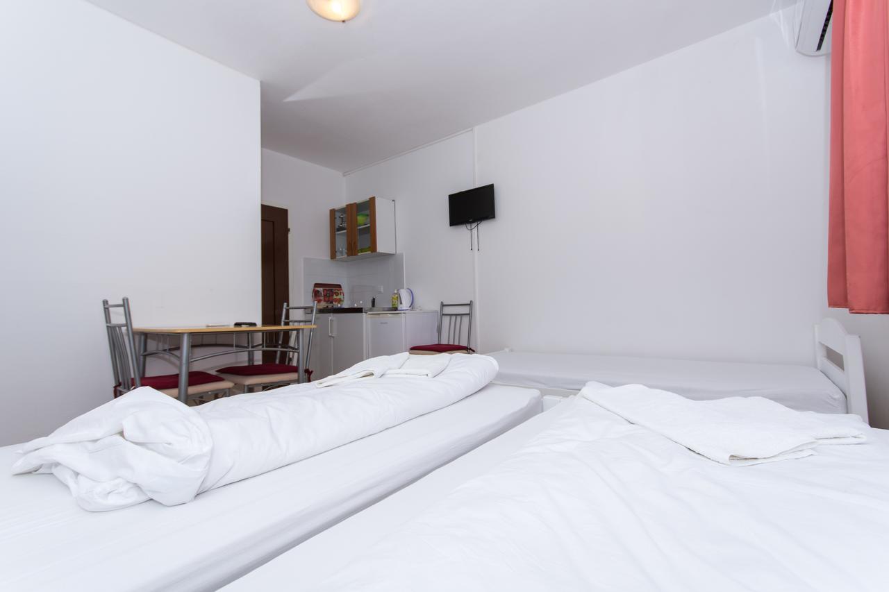 Apartments Balote Trogir Exterior photo